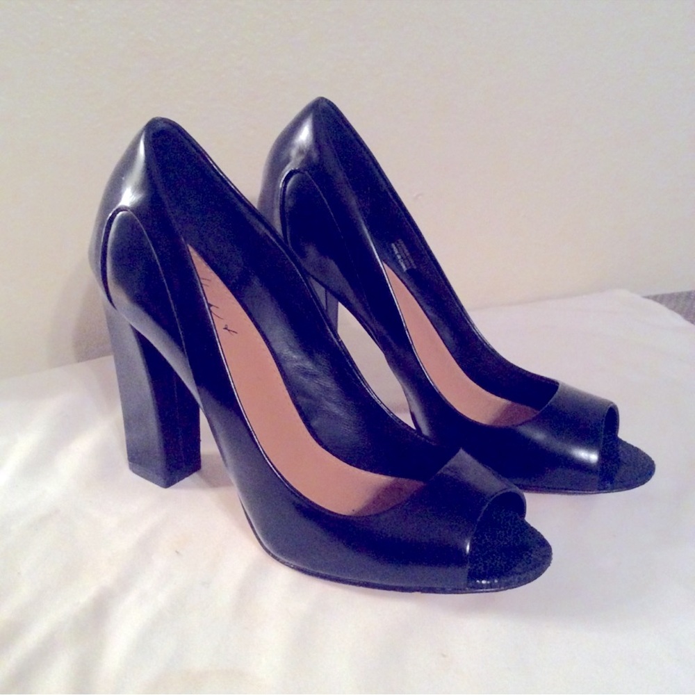 Badgley Mischka Pumps